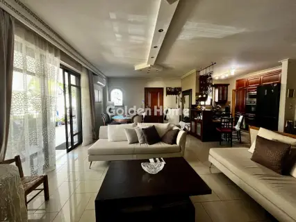 Apartment 150m<sup>2</sup> for rent photo 1