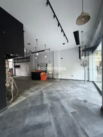 Store 85m<sup>2</sup> for rent photo 6