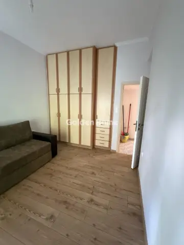 Studio 33m<sup>2</sup> for rent photo 2