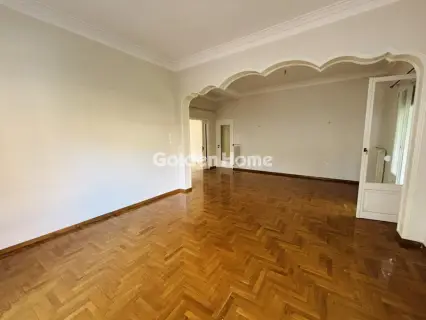 Floor Apartment 150m<sup>2</sup> for rent photo 1