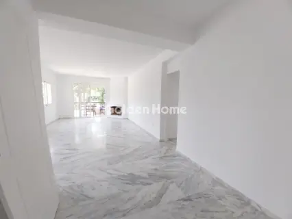 Apartment 135m<sup>2</sup> for rent photo 3