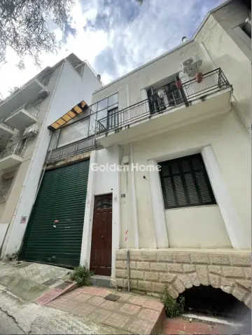 Κτίριο 596τ.μ. προς πώληση φωτογραφία 2