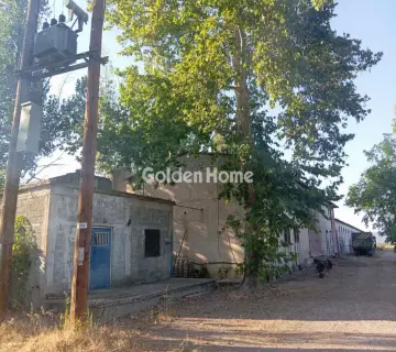 Independent Building 800m<sup>2</sup> for sale photo 4980993