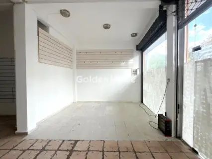 Store 85m<sup>2</sup> for rent photo 14