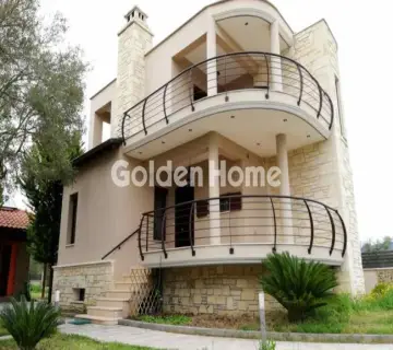 Independent Maisonette 282m<sup>2</sup> for sale photo 4973739