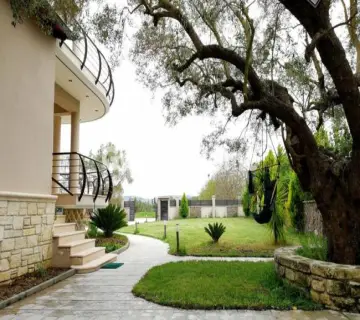 Golden Home Property Image