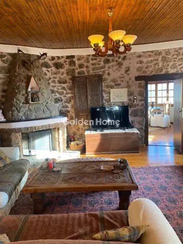 House 270m<sup>2</sup> for sale photo 4