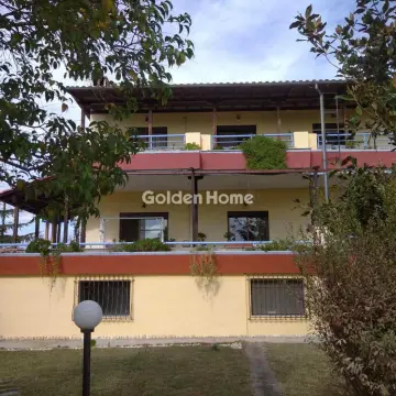 House 348m<sup>2</sup> for sale photo 3