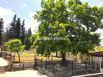 House 245m<sup>2</sup> for sale photo 2