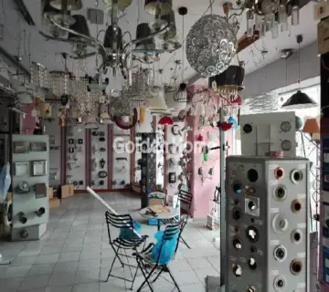 店铺 221m<sup>2</sup> for sale photo 4976468