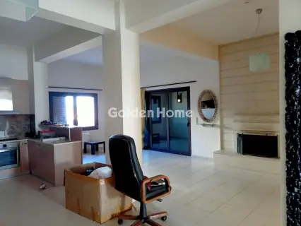 Independent Maisonette 360m<sup>2</sup> for rent photo 26