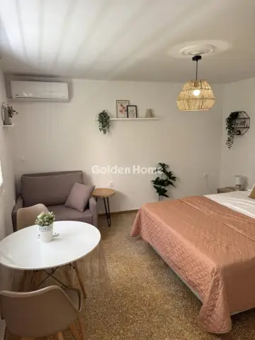 Studio 35m<sup>2</sup> for rent photo 2