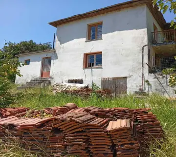 Independent Maisonette 160m<sup>2</sup> for sale photo 1