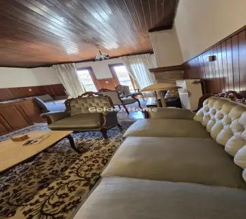 Floor Apartment 145m<sup>2</sup> for rent photo 4