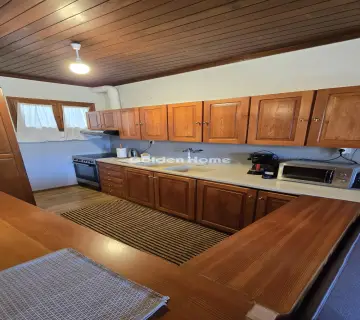 Floor Apartment 145m<sup>2</sup> for rent photo 5