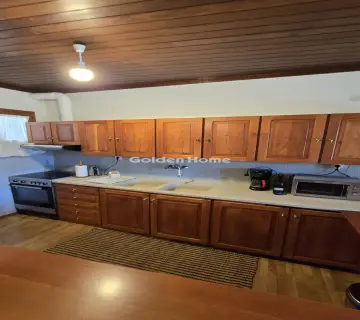 Floor Apartment 145m<sup>2</sup> for rent photo 6