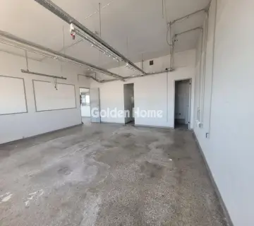Office 2340m<sup>2</sup> for rent photo 23