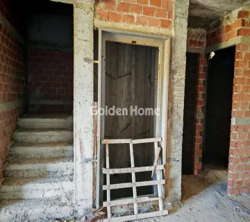 Maisonette Attached 265m<sup>2</sup> for sale photo 5000074