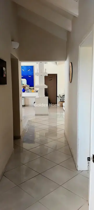 Independent Building 2220m<sup>2</sup> for rent photo 17