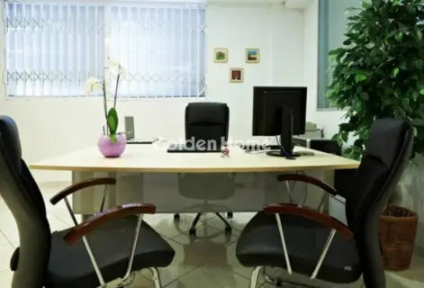 Independent Building 2220m<sup>2</sup> for rent photo 5