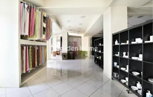 Building 2220m<sup>2</sup> for rent photo 5