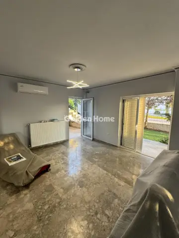 Floor Apartment 133m<sup>2</sup> for rent photo 2
