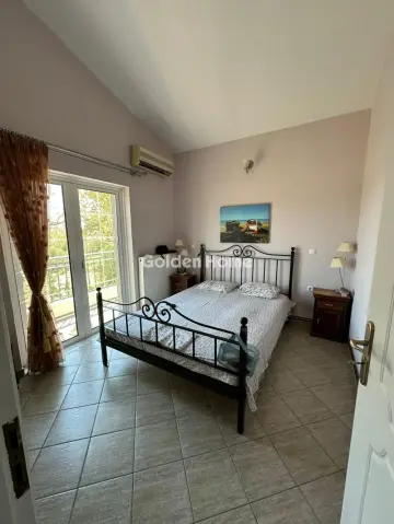 独立复式小屋 211m<sup>2</sup> for sale photo 17