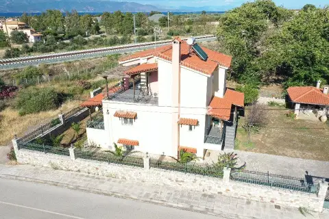 独立复式小屋 211m<sup>2</sup> for sale photo 43