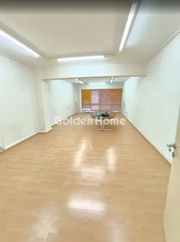 Office 234m<sup>2</sup> for rent photo 4