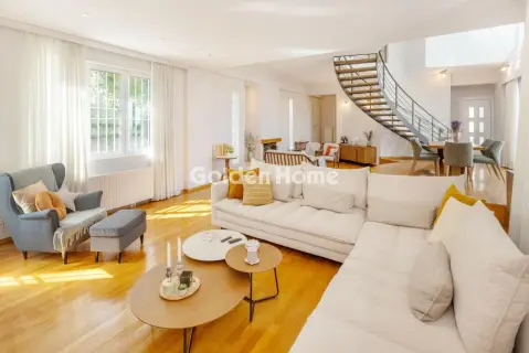 Independent Maisonette 326m<sup>2</sup> for sale photo 3