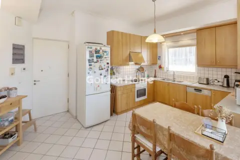 Independent Maisonette 326m<sup>2</sup> for sale photo 40