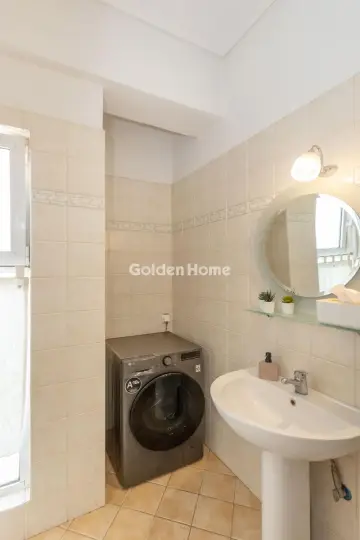 Independent Maisonette 326m<sup>2</sup> for sale photo 14
