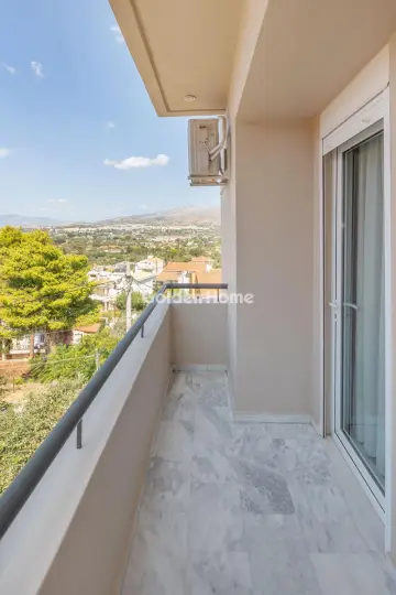Independent Maisonette 326m<sup>2</sup> for sale photo 49