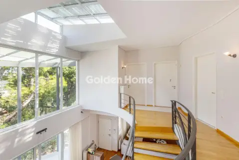 Independent Maisonette 326m<sup>2</sup> for sale photo 16