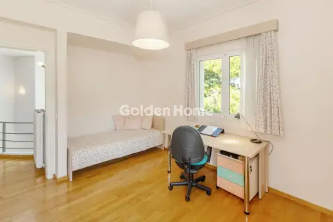 Independent Maisonette 326m<sup>2</sup> for sale photo 24