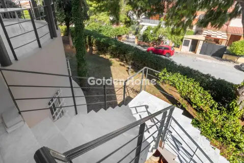 Independent Maisonette 326m<sup>2</sup> for sale photo 53