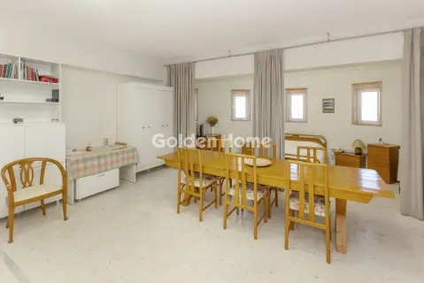 Independent Maisonette 326m<sup>2</sup> for sale photo 29