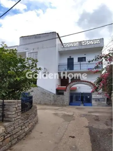 Hotel 415m<sup>2</sup> for sale photo 1