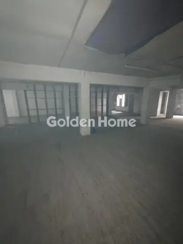 Independent Building 2285m<sup>2</sup> for sale photo 1