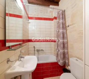 Independent Maisonette 155m<sup>2</sup> for sale photo 5043757