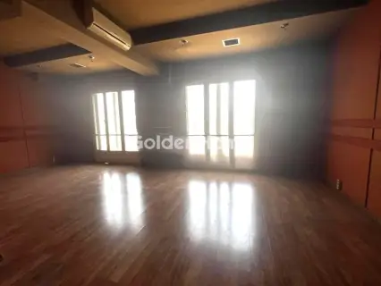 Office 72m<sup>2</sup> for rent photo 1