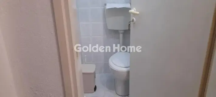 Store 17m<sup>2</sup> for rent photo 2