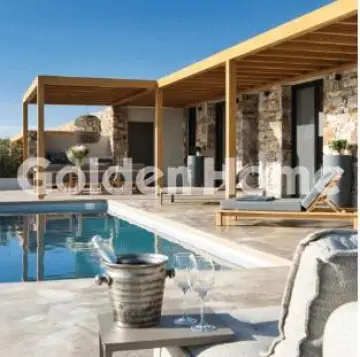 Hotel 600m<sup>2</sup> for sale photo 3