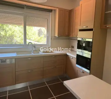 Floor Apartment 185m<sup>2</sup> for rent photo 6