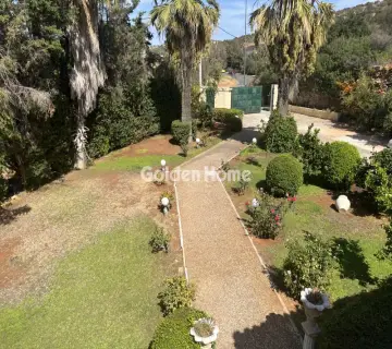 Floor Apartment 185m<sup>2</sup> for rent photo 14