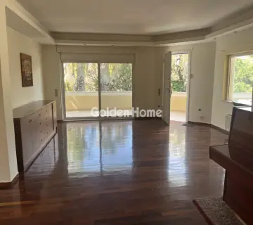 Floor Apartment 185m<sup>2</sup> for rent photo 1