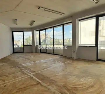 Office 100m<sup>2</sup> for rent photo 2