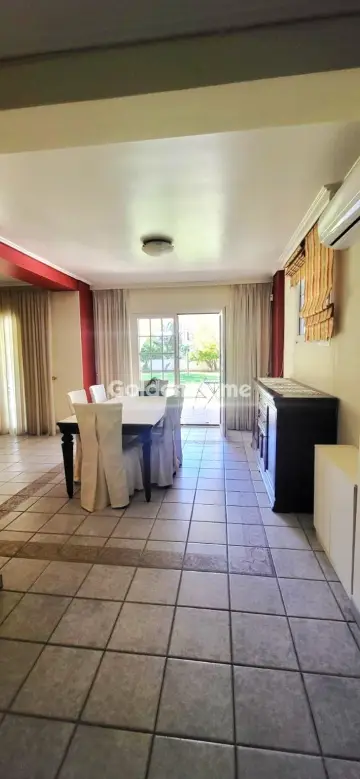 Independent Maisonette 271m<sup>2</sup> for rent photo 90
