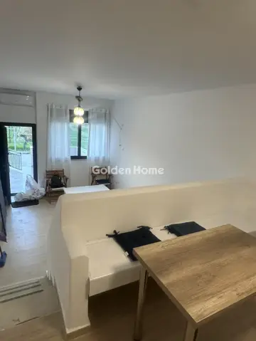 Independent Maisonette 50m<sup>2</sup> for sale photo 2