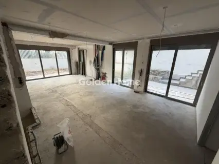 Maisonette Attached 320m<sup>2</sup> for sale photo 13